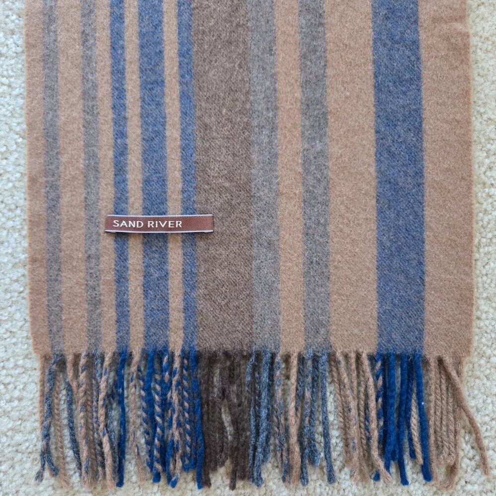 NWOT Sand River Cashmere Scarf - Picture 4 of 7